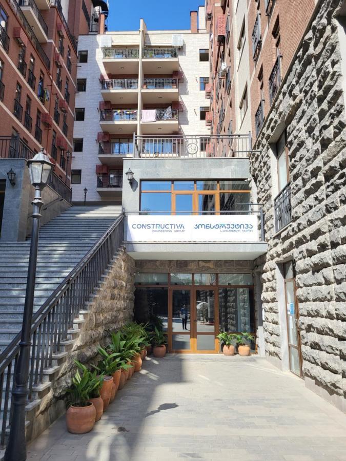 Avlabari Apartment - New One Тбилиси Экстерьер фото