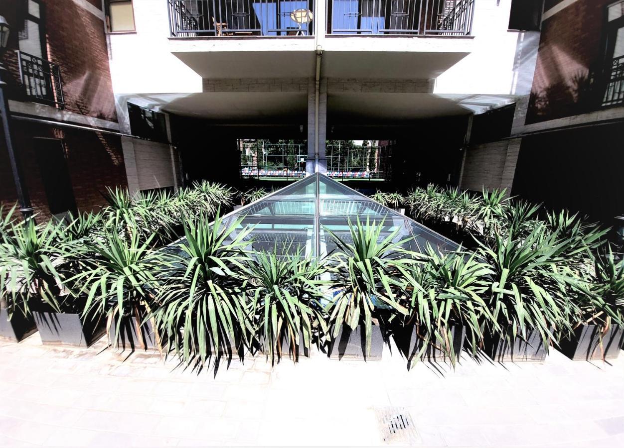 Avlabari Apartment - New One Тбилиси Экстерьер фото