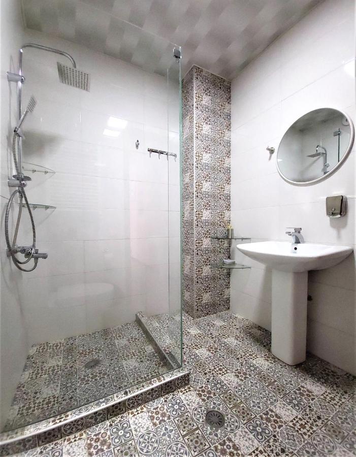 Avlabari Apartment - New One Тбилиси Экстерьер фото