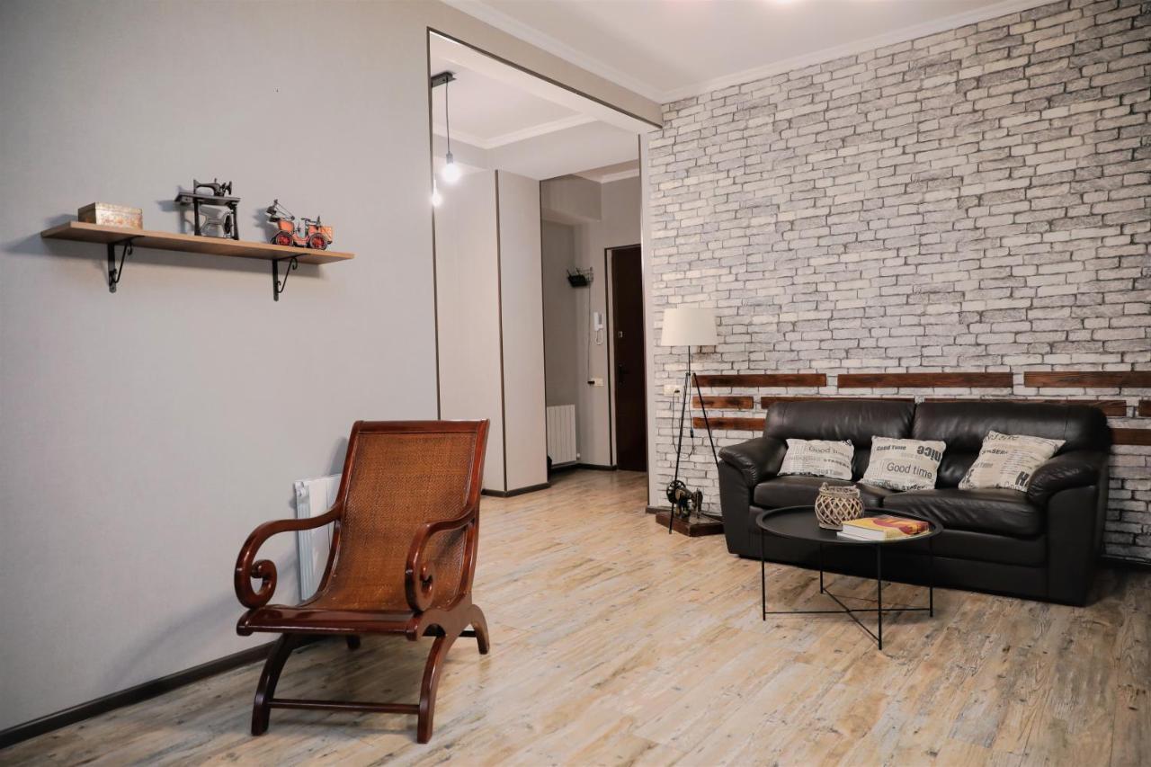 Avlabari Apartment - New One Тбилиси Экстерьер фото